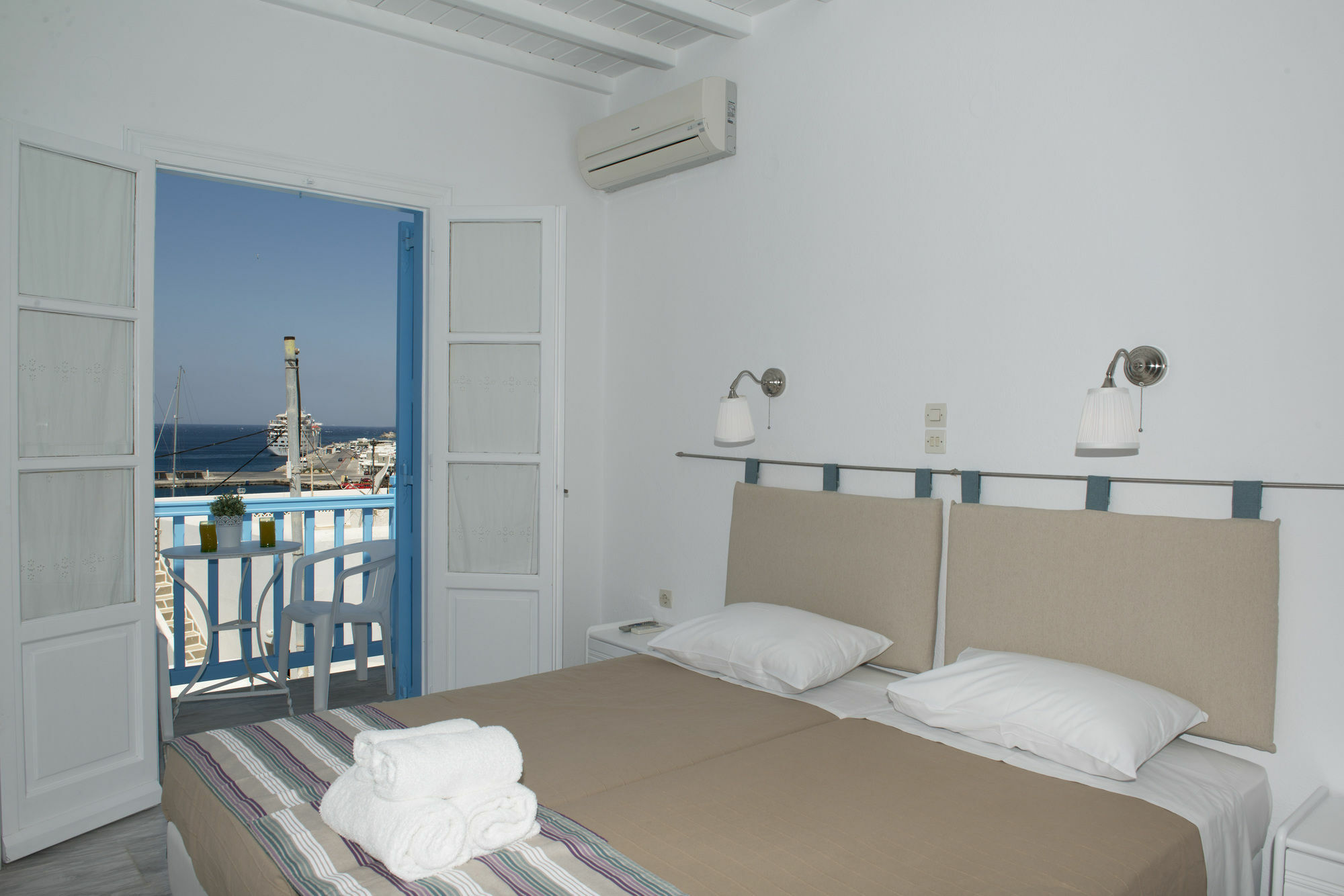 Asimina Hotell Tourlos Exteriör bild